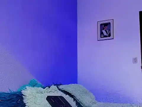 Snapshot of sallome21 chatting on March 2025 08:22:01 PM sallome21 online show from March 2025 08:22:01 PM