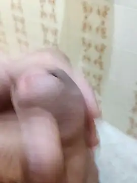 Snapshot of carvalhesco chatting on February 2026 03:01:01 AM carvalhesco online show from February 2026 03:01:01 AM