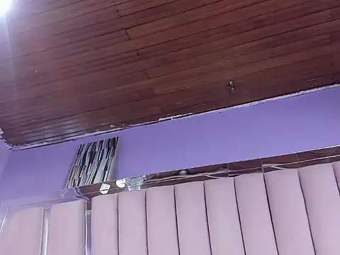 Sasha Petitte online show from December 2025 03:45:02 AM