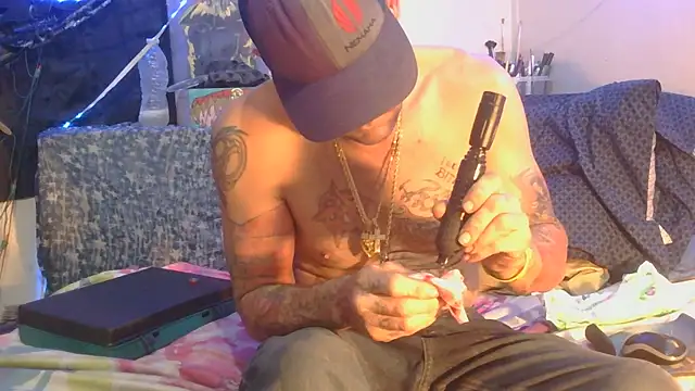 TheOneYouLove69 online show from November 2025 07:14:02 AM