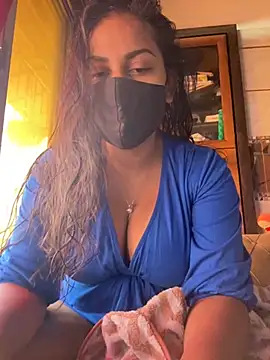 HaaniKaur online show from November 2025 08:03:02 AM