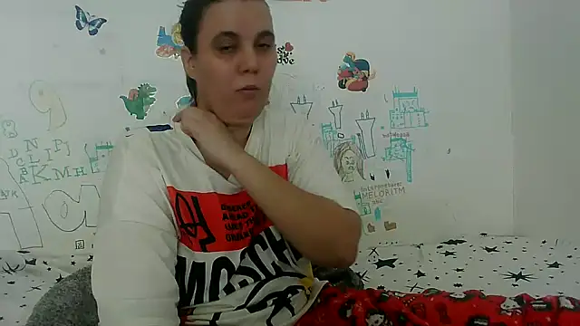 Snapshot of VixenBya chatting on February 2025 12:19:02 PM VixenBya online show from February 2025 12:19:02 PM