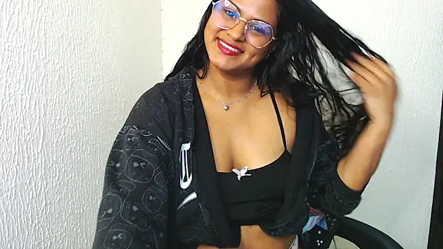 SweetAlmaa online show from March 2025 12:23:02 PM