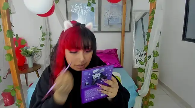 lussyevans24 online show from February 2025 04:31:01 AM