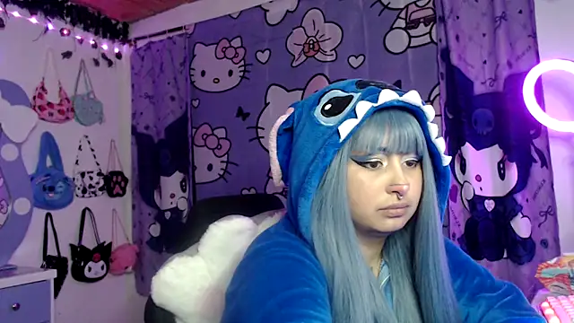 lussyevans24 online show from September 2025 01:41:02 AM