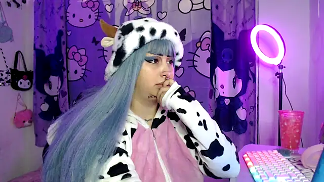 lussyevans24 online show from October 2025 05:52:01 AM