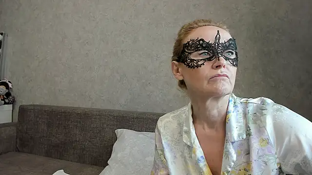 angelica marquise online show from December 2025 04:11:01 PM