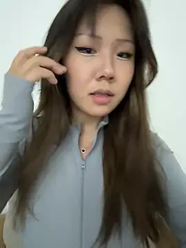 Kim SLO online show from February 2026 06:33:02 PM