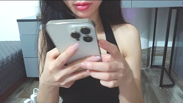 Baby-sexygirl01 online show from April 2026 01:08:02 PM