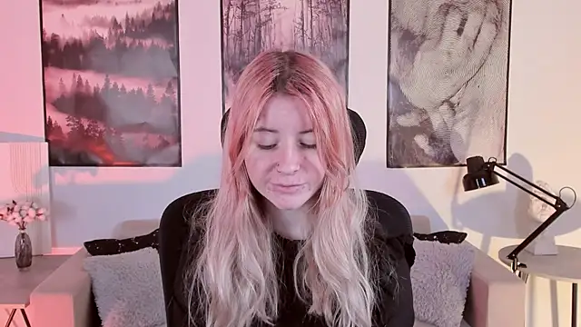 LexiWenford online show from December 2024 03:35:01 AM