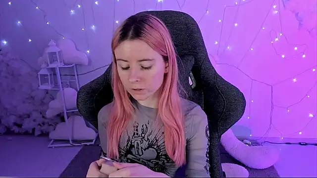 LexiWenford online show from January 2025 02:50:02 AM