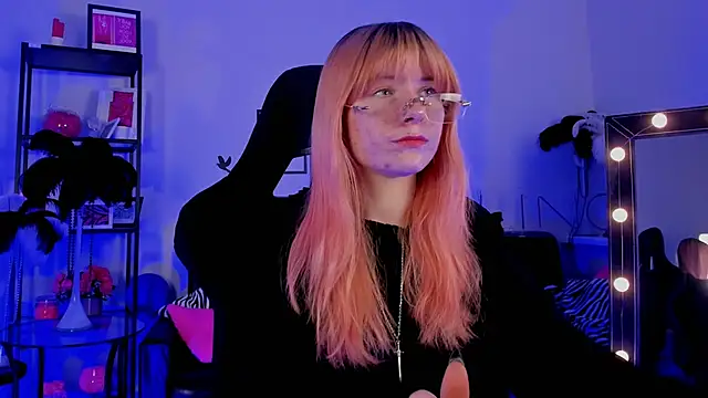 LexiWenford online show from February 2025 09:22:02 AM