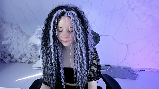 LexiWenford online show from March 2025 08:58:02 AM