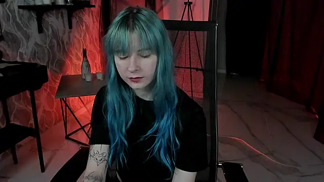 LexiWenford online show from October 2025 06:00:01 AM