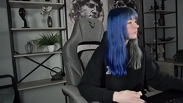 LexiWenford online show from April 2026 02:58:01 AM