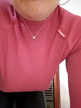 Viola8p online show from March 2026 03:29:02 PM