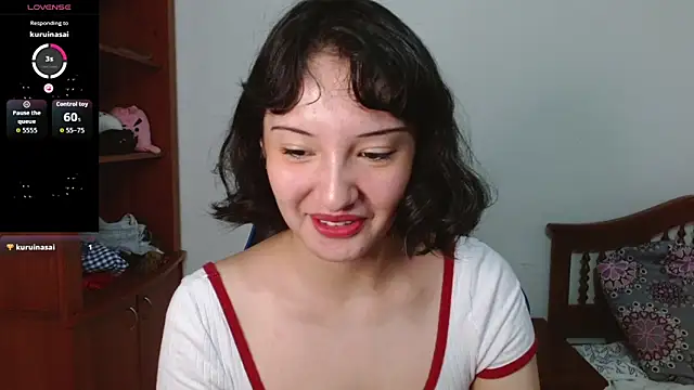 alexaa08 online show from October 2025 12:47:01 PM