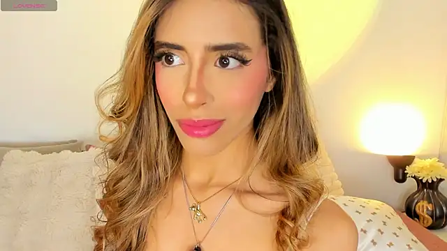 StormiRusso online show from January 2026 01:44:02 AM