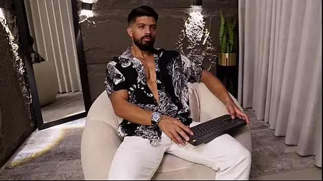 DannSaenz online show from April 2026 01:22:02 PM