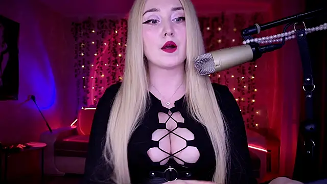AllisonBlack  online show from May 2026 08:36:01 PM