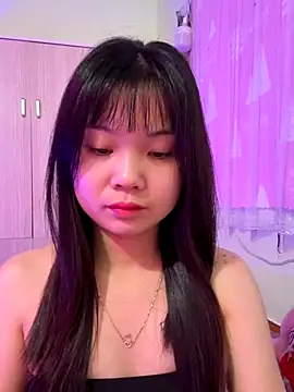 Maeve2k5 online show from November 2025 10:20:02 PM