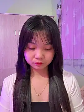 Maeve2k5 online show from November 2025 01:08:02 AM