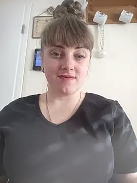 Snapshot of CoddessCrystal chatting on March 2026 08:41:01 AM CoddessCrystal online show from March 2026 08:41:01 AM