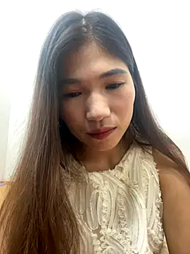 Snapshot of MinzHy chatting on October 2025 03:25:01 PM MinzHy online show from October 2025 03:25:01 PM