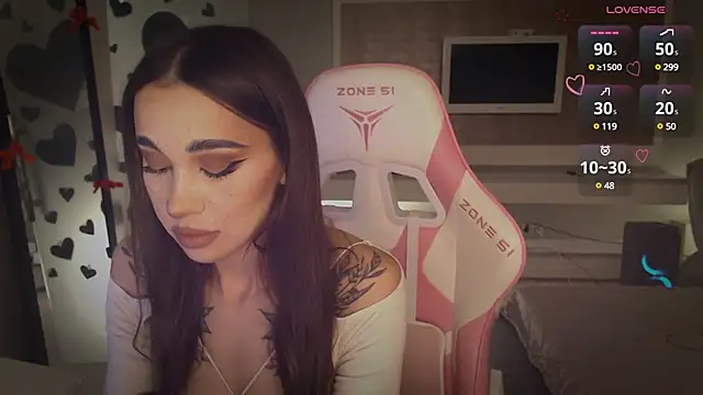 Snapshot of march_mellow chatting on February 2025 06:32:02 PM march mellow online show from February 2025 06:32:02 PM