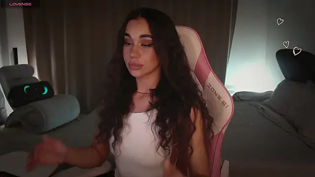 Snapshot of march_mellow chatting on March 2025 09:48:01 PM march mellow online show from March 2025 09:48:01 PM