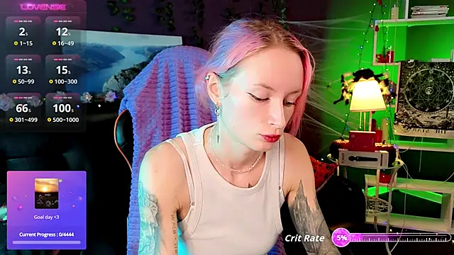 Snapshot of _HelenCarter chatting on October 2025 08:48:02 PM HelenCarter online show from October 2025 08:48:02 PM