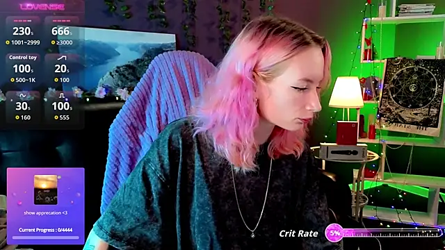 Snapshot of _HelenCarter chatting on November 2025 08:38:02 PM HelenCarter online show from November 2025 08:38:02 PM