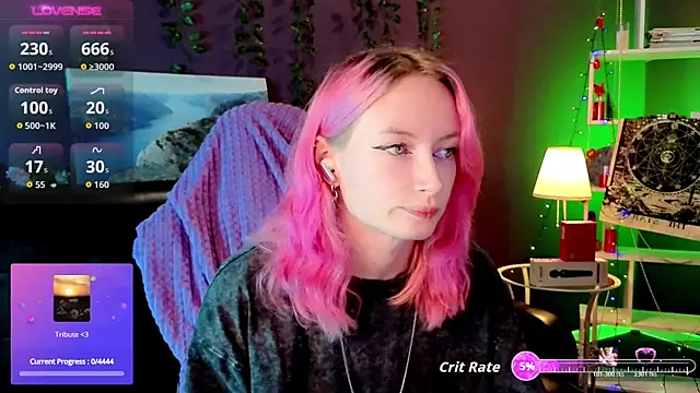 Snapshot of _HelenCarter chatting on November 2025 08:40:01 PM HelenCarter online show from November 2025 08:40:01 PM