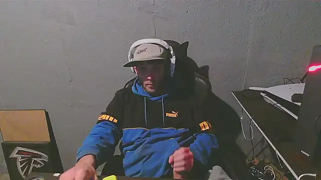 Superoz77 online show from December 2024 02:32:02 AM