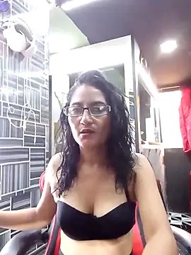 AdelinaMiran90 online show from September 2025 03:03:02 PM