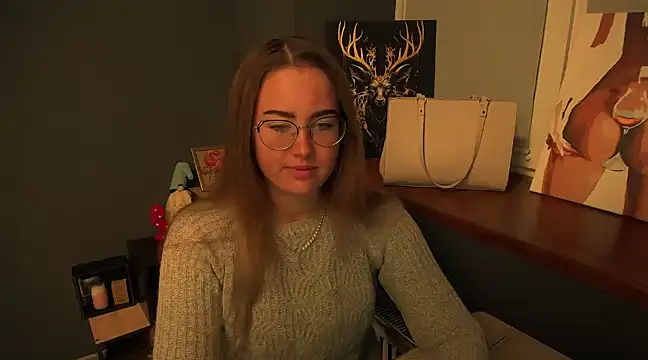 luxie milady online show from December 2024 12:43:02 PM