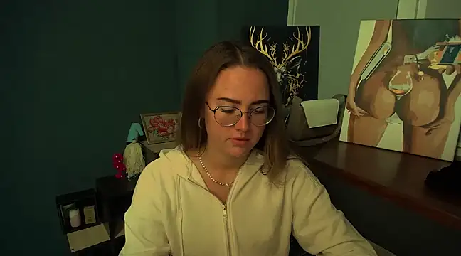 luxie milady online show from January 2025 01:57:01 PM