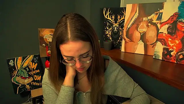 luxie milady online show from February 2026 01:06:01 PM