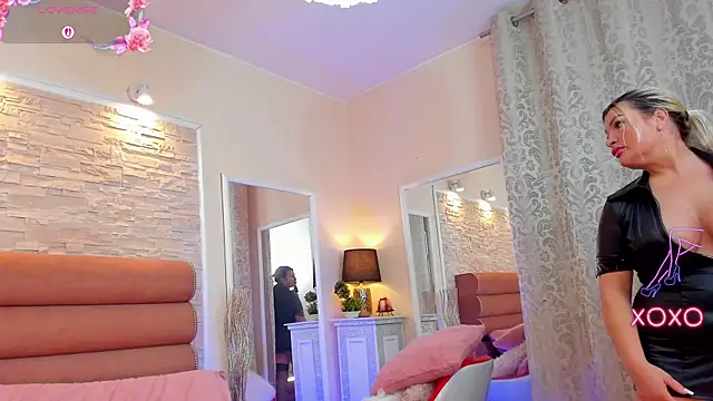 ArianaCroft online show from March 2026 06:47:01 AM