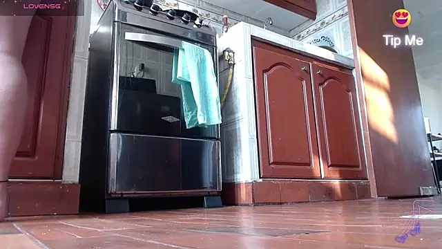 carlajames  online show from February 2025 09:30:01 PM