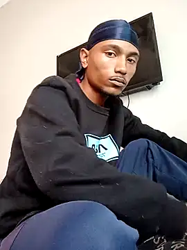 slimmydaddy69 online show from April 2026 09:23:02 AM