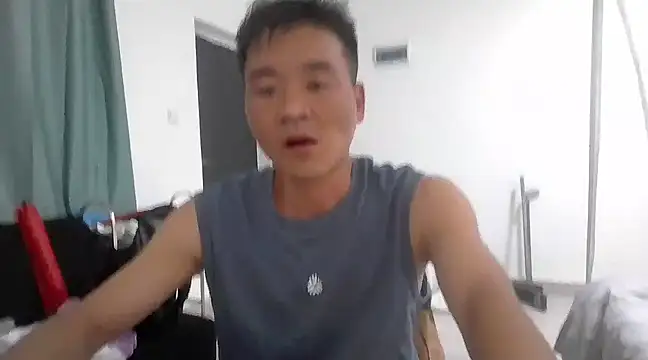 Snapshot of kisstoyousoon2024 chatting on March 2025 08:42:02 PM kisstoyousoon2024 online show from March 2025 08:42:02 PM