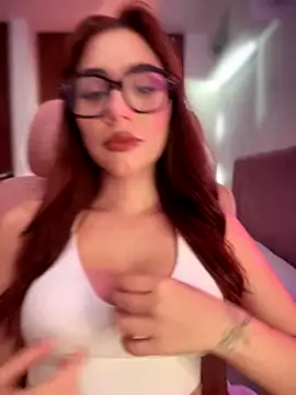 veronicaapink online show from October 2025 08:48:02 PM