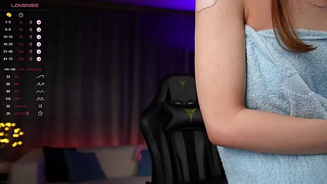 Snapshot of Amely_Young chatting on February 2025 06:22:01 AM Amely Young online show from February 2025 06:22:01 AM