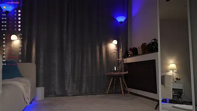 Snapshot of Amely_Young chatting on September 2025 02:57:01 AM Amely Young online show from September 2025 02:57:01 AM