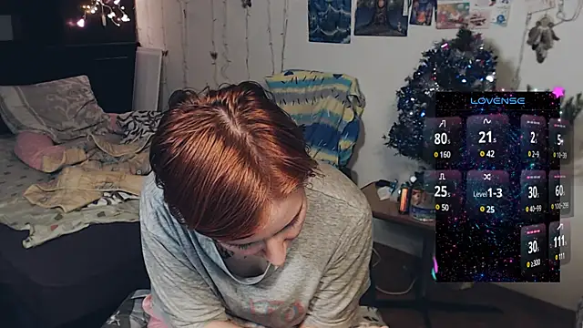 Snapshot of licentia__poetica chatting on January 2025 07:58:02 PM licentia  poetica online show from January 2025 07:58:02 PM