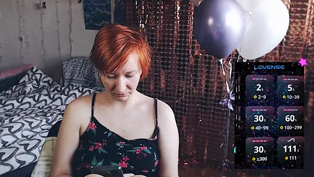 Snapshot of licentia__poetica chatting on February 2025 01:57:01 PM licentia  poetica online show from February 2025 01:57:01 PM