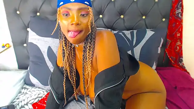 SAVAGExBOO online show from December 2024 05:04:02 AM