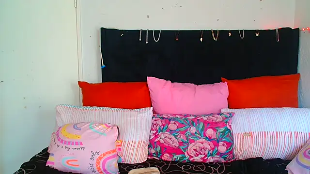 SAVAGExBOO online show from November 2025 04:01:02 AM