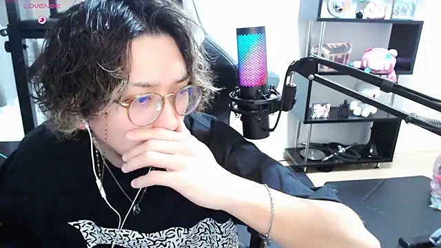 Shizukuu online show from March 2025 06:05:02 AM